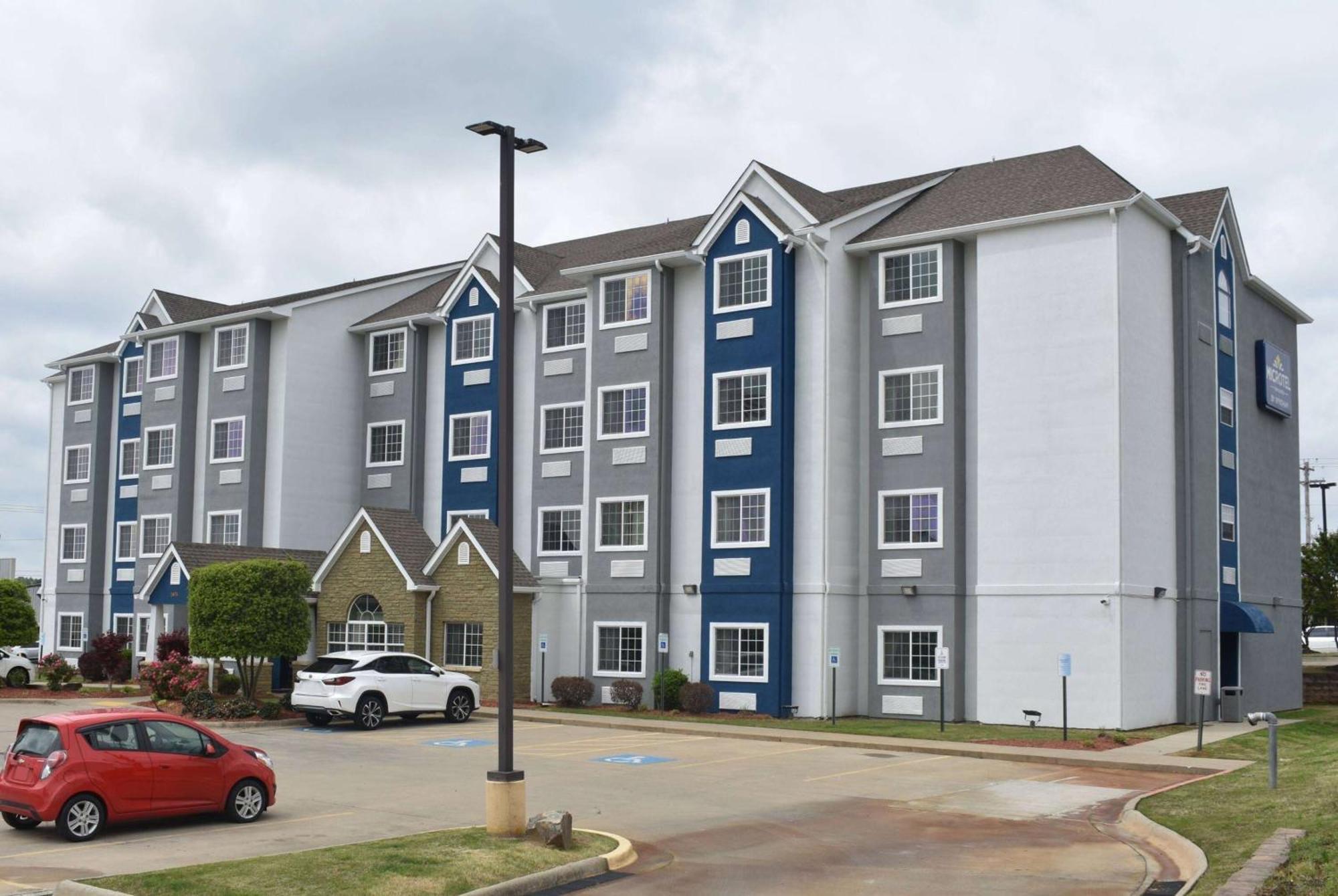 Microtel Inn & Suites By Wyndham Conway Buitenkant foto